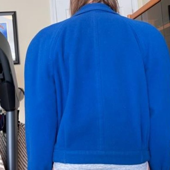 jacket - Picture 2 of 3